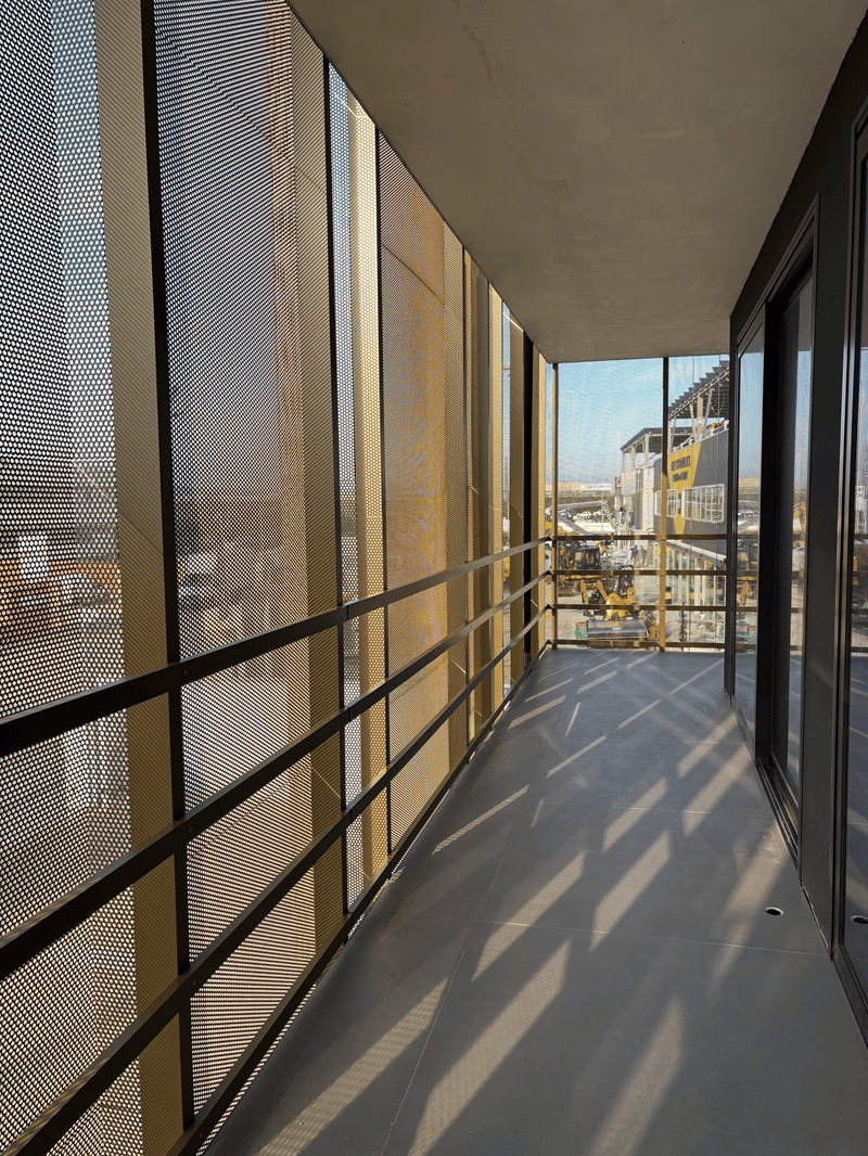 Pannelli in corten per rivestimento facciata edificio moderno